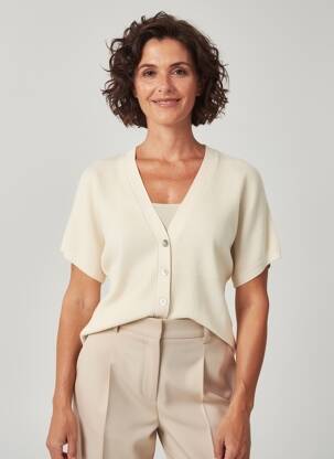 Gilet manches courtes fermeture boutonnée sur le devant beige FINETTE femme