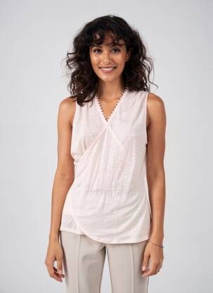 Top coupe cintrée sans manche rose MAJESTIC FILATURES femme