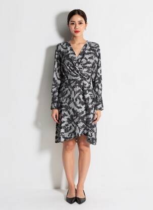 Robe mi-longue imprimé fantaisie manches longues gris JDY femme