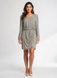 Robe courte manches longues manches longues noir ACOTÉ femme