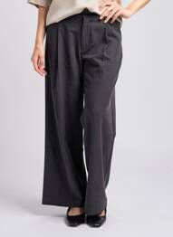 Pantalon droit fermeture zippée sous rabat boutonné noir NINA CARTER femme