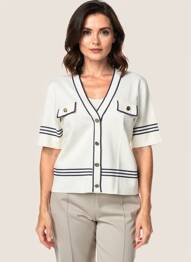 Gilet manches courtes fermeture boutonnée sur le devant beige LOLA CASADEMUNT femme