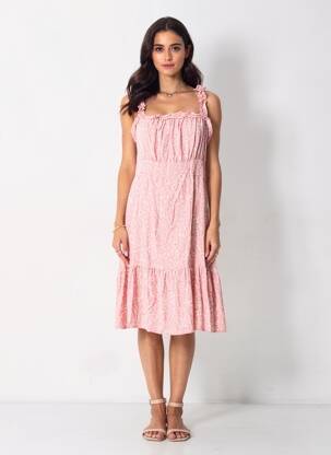 Robe mi-longue imprimé fleurs sans manche rose C'FLO femme