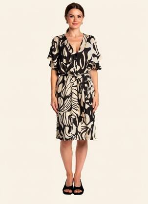 Robe mi-longue manches courtes manches courtes noir LA FEE MARABOUTEE femme