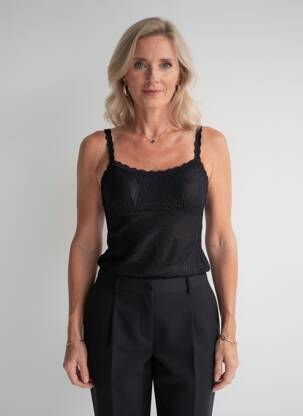 Top stretch fines bretelles noir ENTRACTE femme