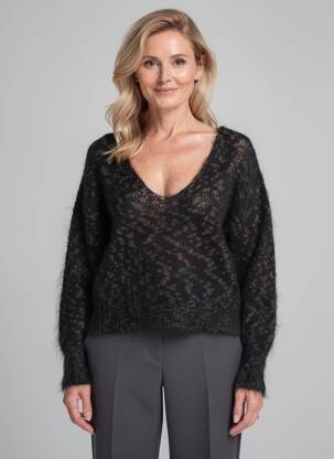 Pull coupe droite manches longues noir MAJESTIC FILATURES femme