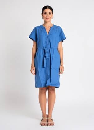 Robe mi-longue tissage crêpe manches courtes bleu ZYGA femme