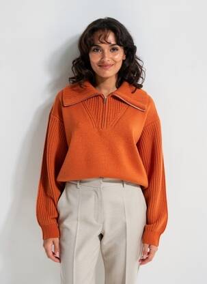 Pull coupe droite manches longues orange THINKING MU femme