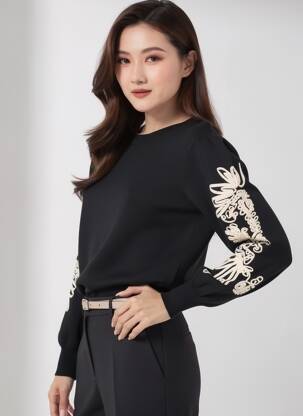 Pull coupe cintrée manches longues noir OBJECT femme