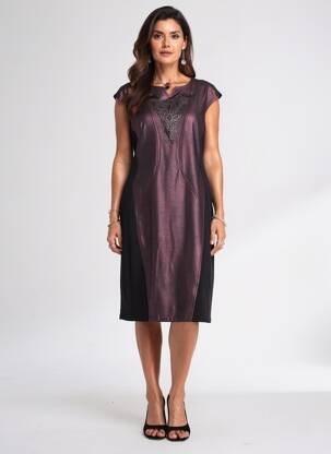 Robe mi-longue fermeture zippée au dos manches courtes rouge JUMFIL femme