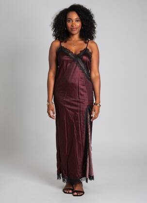 Robe longue coupe cintrée fines bretelles violet LUMINA femme