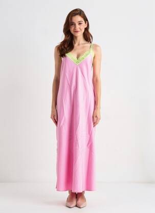 Robe longue coupe cintrée fines bretelles rose ESSENTIEL ANTWERP femme