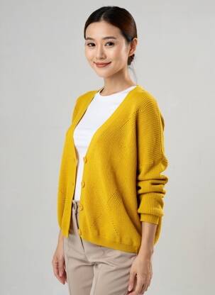 Gilet manches longues fermeture boutonnée sur le devant jaune SHARON'S femme