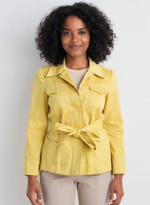 Veste casual poignets boutonnés avec fente jaune MANGO femme