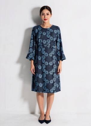 Robe mi-longue imprimé fleurs manches longues bleu WHO'S THAT GIRL femme