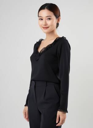 Pull coupe cintrée manches longues noir OSCALITO femme