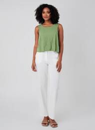 Top coupe cintrée sans manche vert PIECES femme