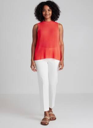Top coupe fluide sans manche rouge TAIFUN femme