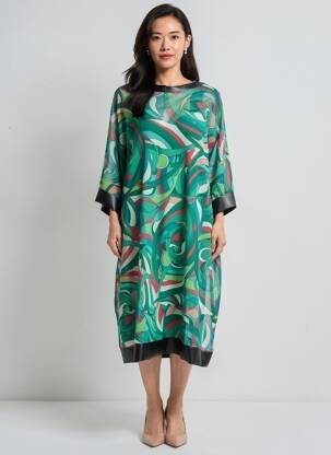 Robe mi-longue coupe fluide manches 3/4 vert QUATTRO femme