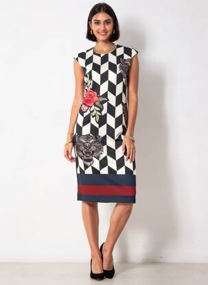 Robe mi-longue fermeture zippée au dos manches courtes noir QUATTRO femme