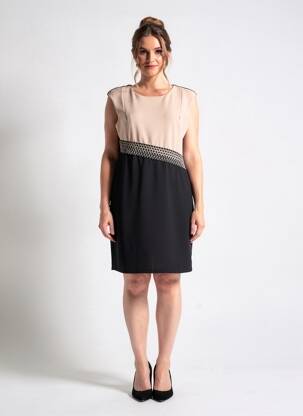 Robe mi-longue tissage crêpe manches courtes noir QUATTRO femme