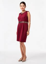 Robe mi-longue tissage crêpe sans manche rouge MD'M femme