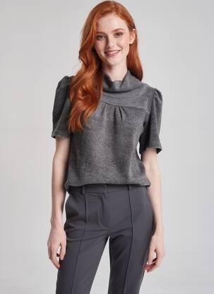Pull coupe droite manches courtes gris DDP femme