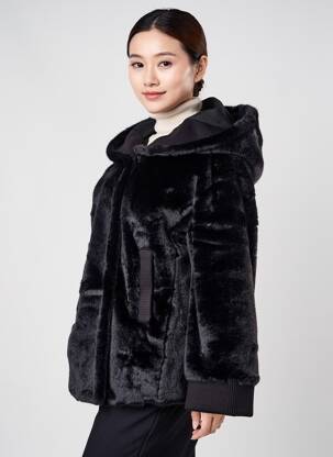 Manteau court capuche a capuche noir VIOLANTI femme