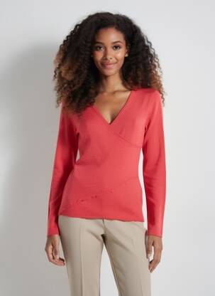 Pull coupe cintrée manches longues rouge BY BASICS femme