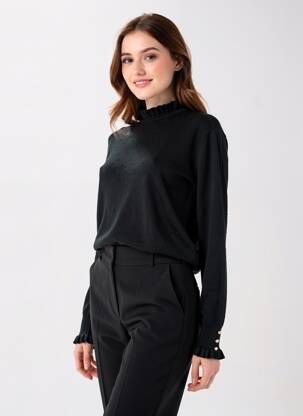 Pull coupe cintrée manches longues noir LA PETITE ETOILE femme