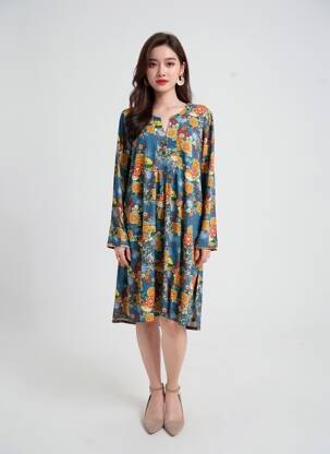 Robe mi-longue imprimé fleurs manches longues bleu ANTOINE & LILI femme