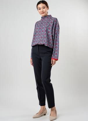 Pull coupe cintrée manches longues bleu BLUTSGESCHWISTER femme