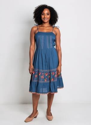 Robe mi-longue doublure fines bretelles bleu RHUM RAISIN femme