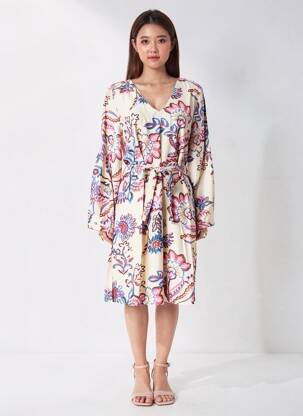 Robe mi-longue imprimé fleurs manches longues beige AKOZ DE TOI femme