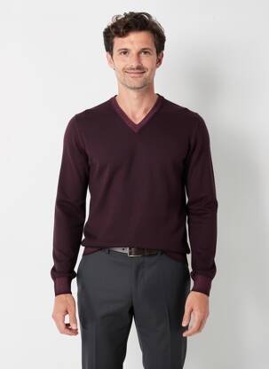 Pull col v manches longues rouge IZAC homme