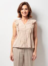 Top coupe cintrée sans manche beige YEST femme