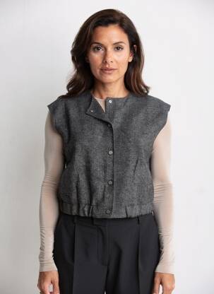Gilet sans manche poches gris C'EST BEAU LA VIE femme