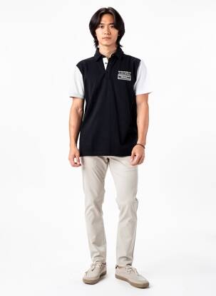 Polo coupe cintrée manches courtes noir CAMBERABERO homme