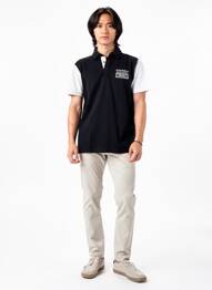 Polo coupe cintrée manches courtes noir CAMBERABERO homme