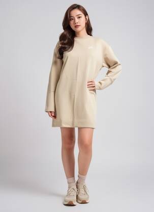 Robe courte manches longues manches longues beige NIKE femme