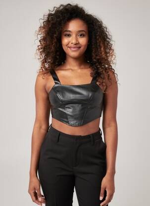 Top col carré fines bretelles noir NASTY GAL femme