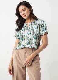 Top tissage crêpe manches courtes vert GEVANA femme