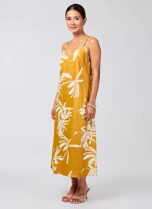 Robe mi-longue col v fines bretelles jaune AWARE femme