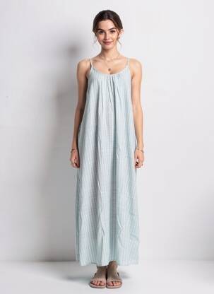 Robe longue tissage crêpe fines bretelles bleu AWARE femme