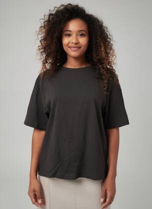T-shirt coupe droite manches courtes noir ROSE GARDEN femme