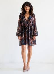 Robe courte coupe évasée manches longues noir MOLLY BRACKEN femme