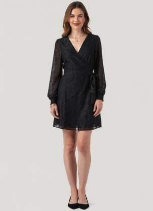 Robe courte manches longues manches longues noir LPB femme