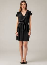 Robe courte manches courtes manches courtes noir GRACE & MILA femme