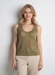 Top coupe cintrée sans manche vert FREEMAN T.PORTER femme