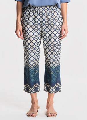 Pantacourt coupe droite taille normale bleu FRANCK ANNA femme